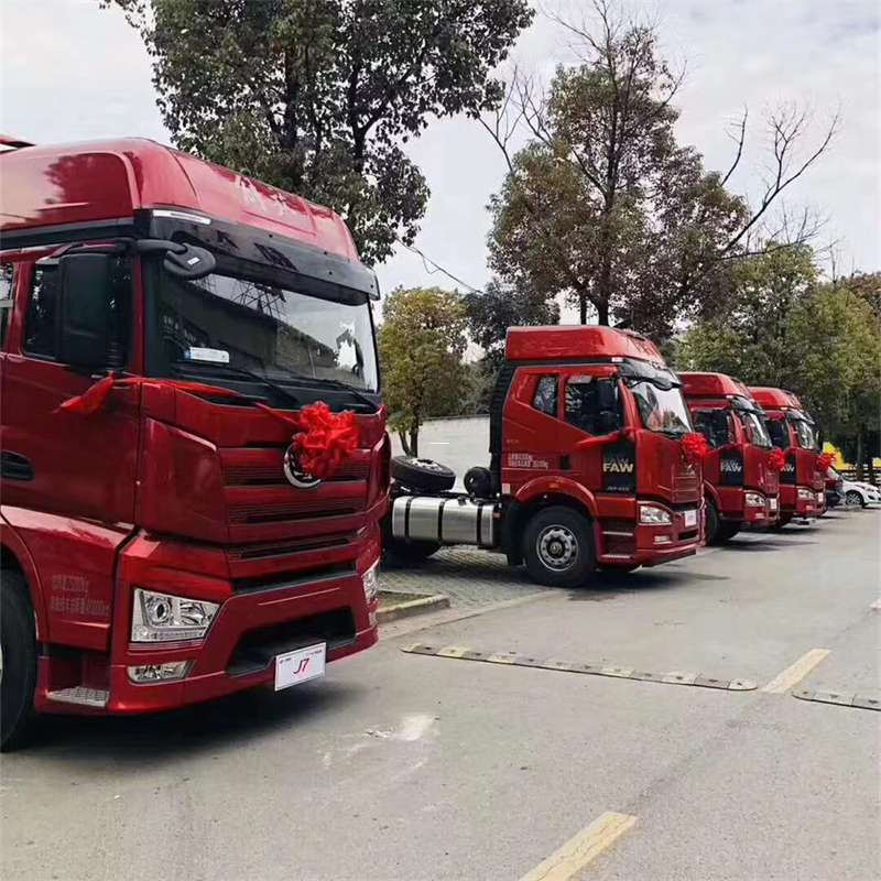 新兴区胡杨河市：物流专线的多元高效运输服务